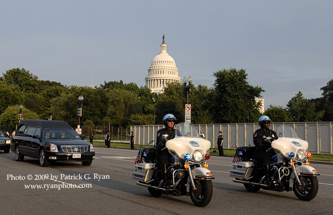 Motorcade2.*143 Motorcade2.*143