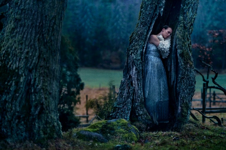 NinaLaurin&MiinaSavolainen2005-120x85cm