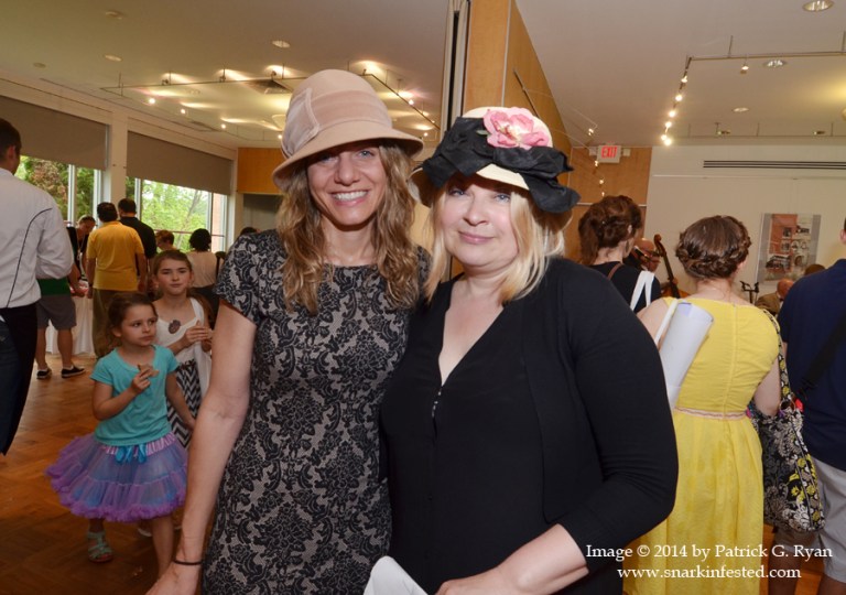 Andrea & Barbara*8928